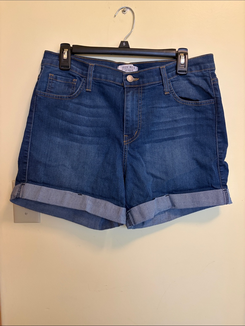 Judy Blue Mid-Rise Dark Blue Roll-Cuff Denim Shorts